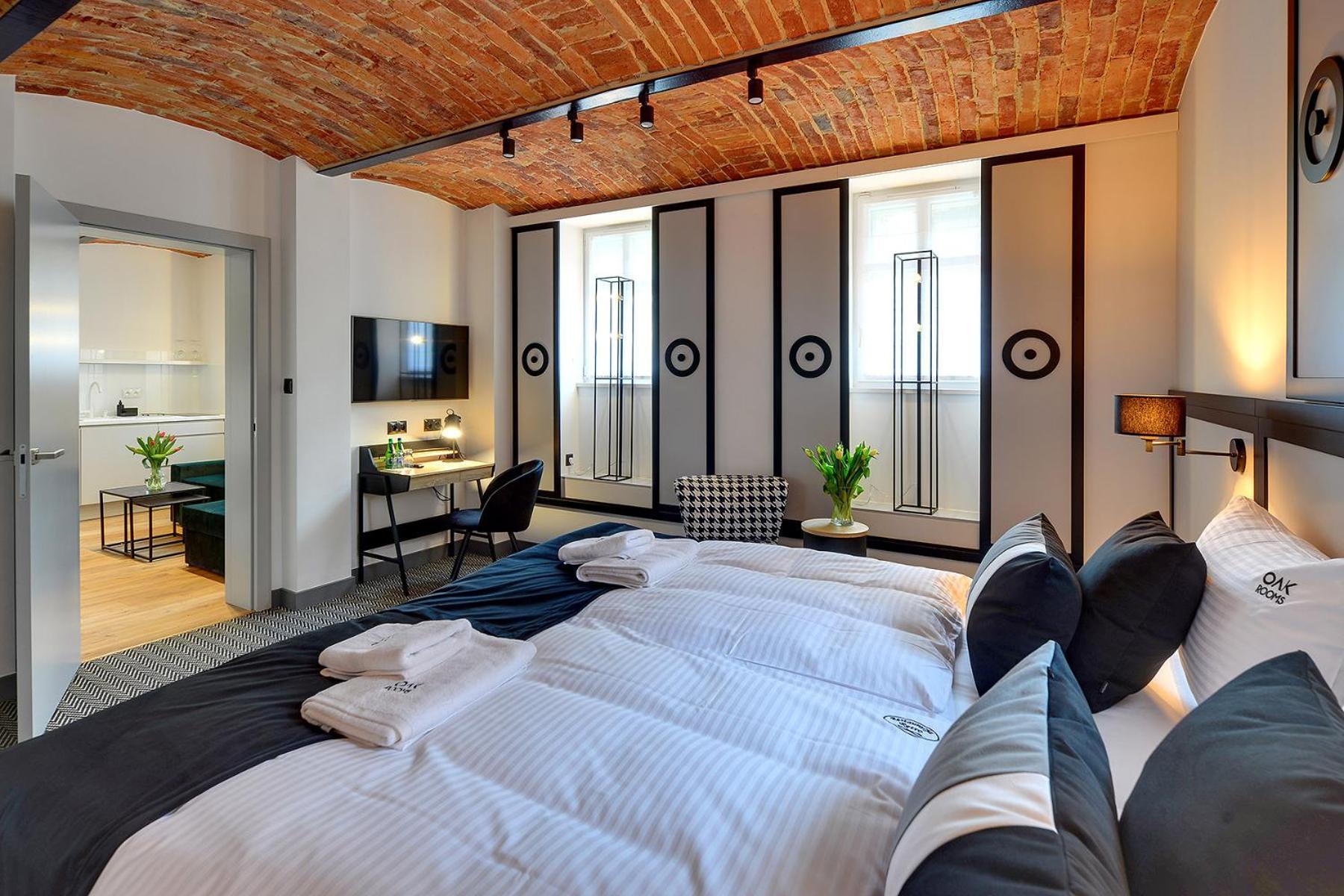 Oak Rooms Oborniki Slaskie Exterior foto
