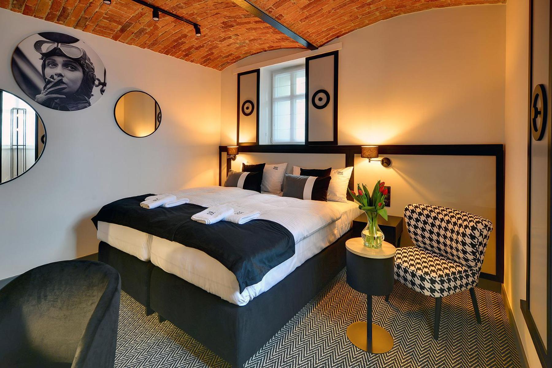 Oak Rooms Oborniki Slaskie Exterior foto